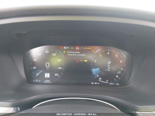 7JRA22TK0LG060476 Volvo S60 T6 Momentum