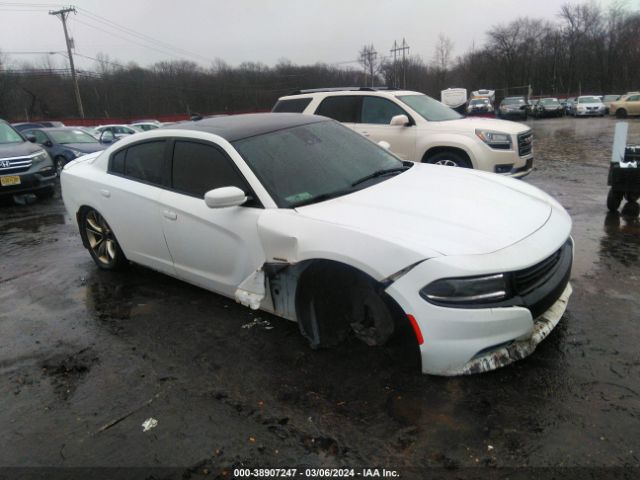 2C3CDXCT3FH500971 auction archive image