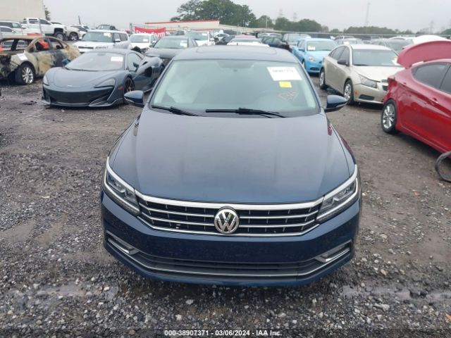 1VWBA7A34JC033541 Volkswagen Passat 2.0t Se