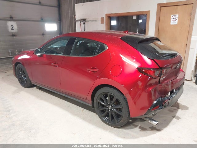 Mazda Mazda3 Premium 2022 JM1BPAML4N1502879 Image 3
