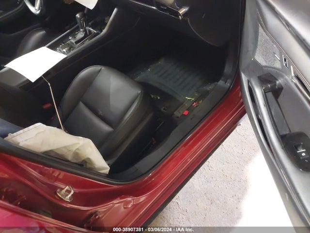 Mazda Mazda3 Premium 2022 JM1BPAML4N1502879 Image 5