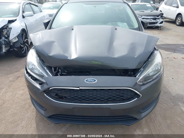 Ford FOCUS SE 2017 1FADP3K20HL336793 Image 6