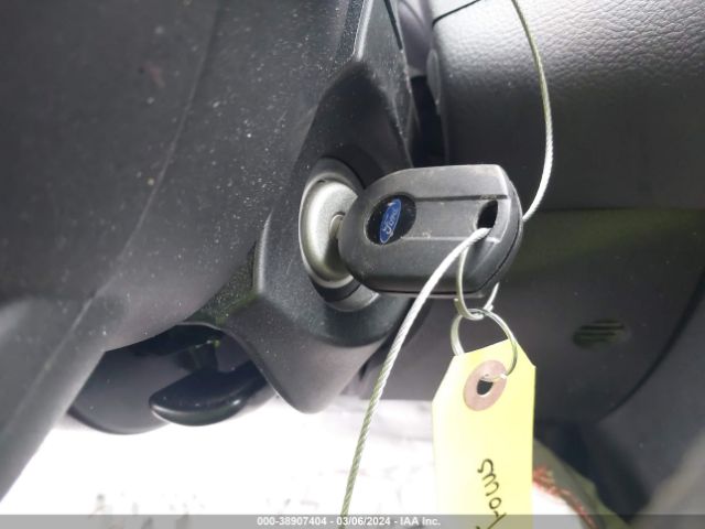 1FADP3M28JL214444 Ford FOCUS SEL