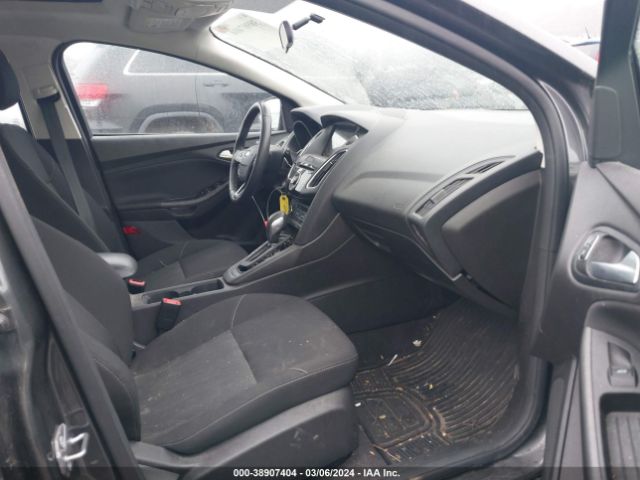 1FADP3M28JL214444 Ford FOCUS SEL