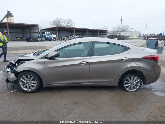 Hyundai ELANTRA SE 2015 5NPDH4AE3FH598575 Image 14