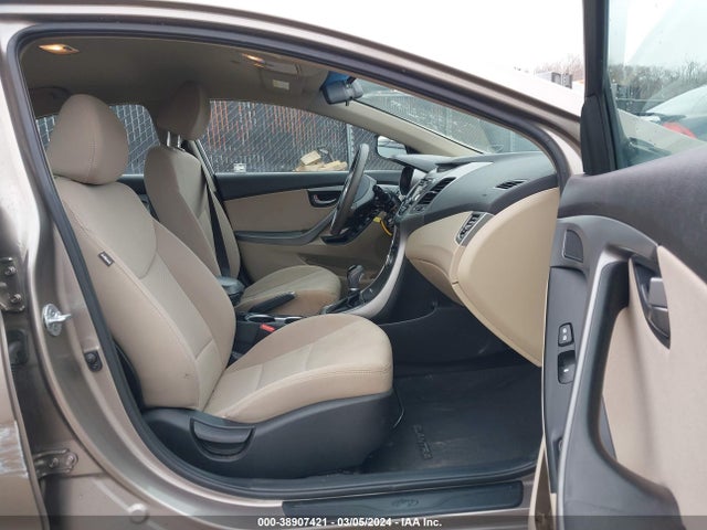 Hyundai ELANTRA SE 2015 5NPDH4AE3FH598575 Image 5
