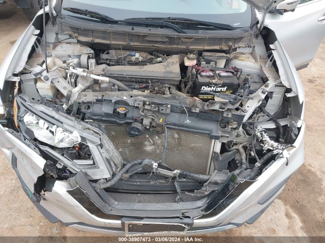 Nissan ROGUE SV 2017 5N1AT2MT2HC881382 Image 10