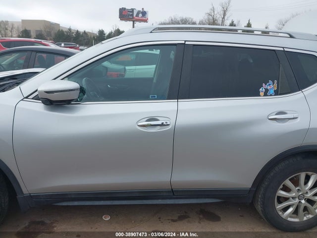 Nissan ROGUE SV 2017 5N1AT2MT2HC881382 Image 15