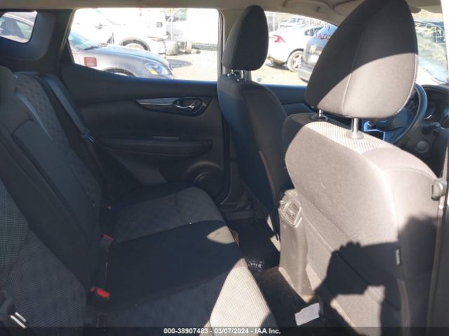 JN1BJ1CR3HW124457 Nissan Rogue Sport Sv