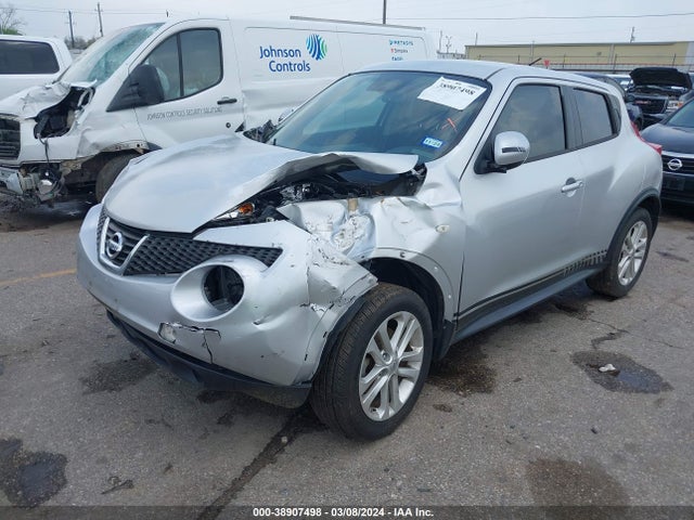 Nissan JUKE S 2014 JN8AF5MR3ET452964 Image 2