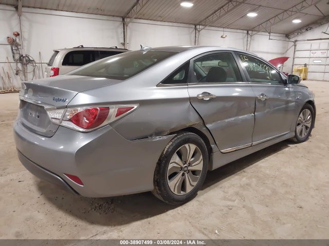 Hyundai Sonata Hybrid Limited 2014 KMHEC4A41EA112390 Image 4