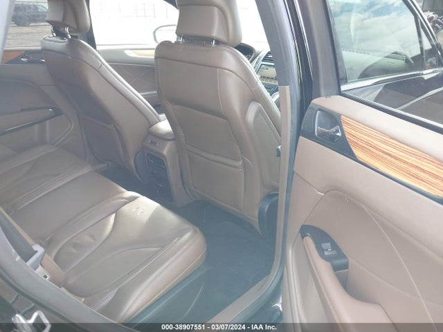 5LMTJ3DH5GUJ22196 Lincoln Mkc Reserve