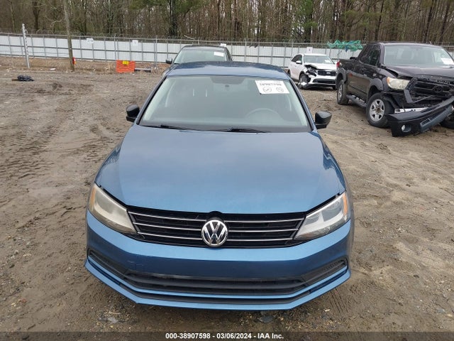 3VW2K7AJ1FM259747 Volkswagen Jetta 2.0l S