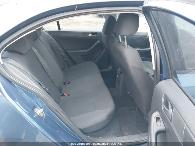 3VW2K7AJ1FM259747 Volkswagen Jetta 2.0l S