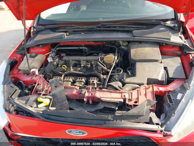 Ford FOCUS SE 2016 1FADP3F2XGL267443 Image 10