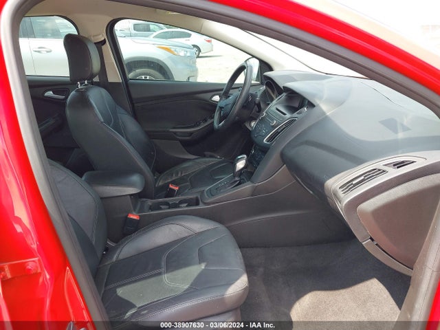 Ford FOCUS SE 2016 1FADP3F2XGL267443 Image 5