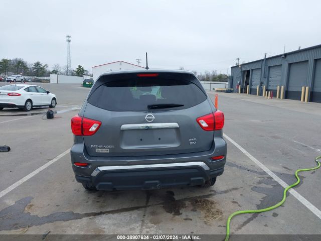 5N1DR2MM8JC611647 Nissan Pathfinder Sv