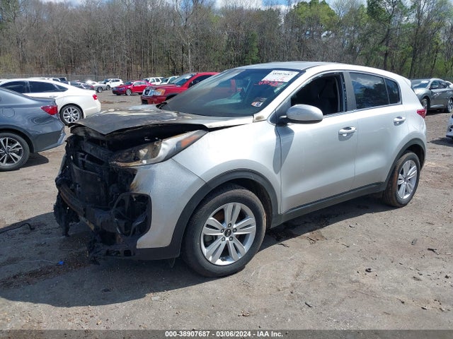 KIA Sportage Lx 2018 KNDPM3AC0J7332347 Image 2