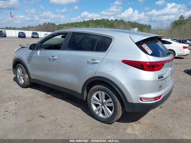 KIA Sportage Lx 2018 KNDPM3AC0J7332347 Image 3