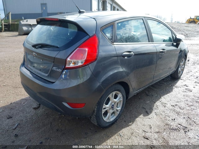 Ford FIESTA SE 2016 3FADP4EJ0GM194614 Image 4