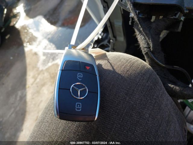 W1N4M4HB9NW183852 Mercedes-Benz Glb 250 4matic