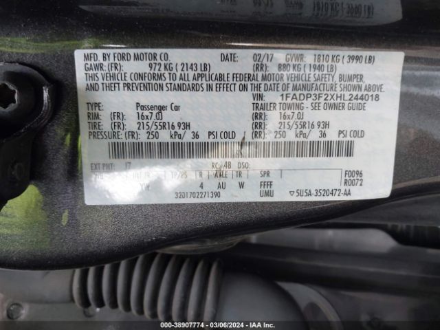 1FADP3F2XHL244018 Ford FOCUS SE