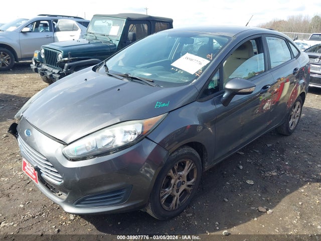 Ford FIESTA SE 2015 3FADP4BJ5FM170747 Image 2