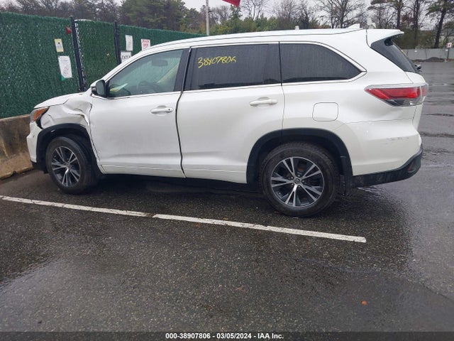 Toyota Highlander Xle V6 2016 5TDJKRFH2GS252680 Image 14