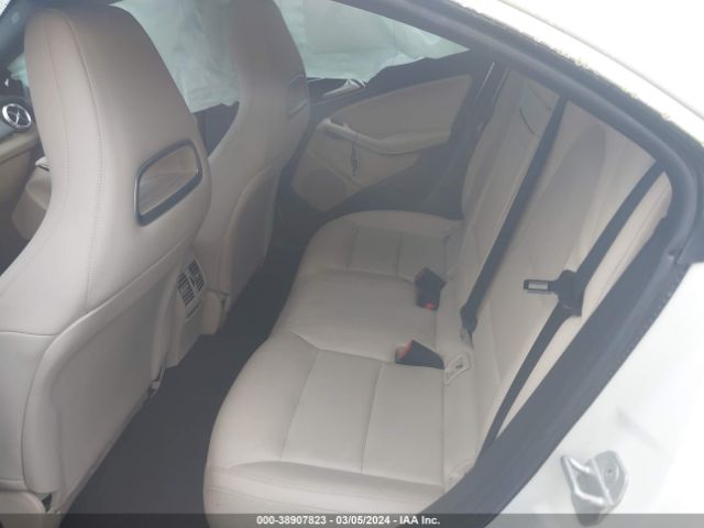 WDDSJ4EB7HN408944 Mercedes-Benz CLA 250