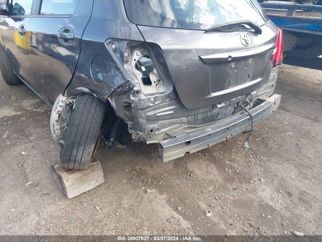 Toyota YARIS L 2015 VNKKTUD35FA041715 Image 6