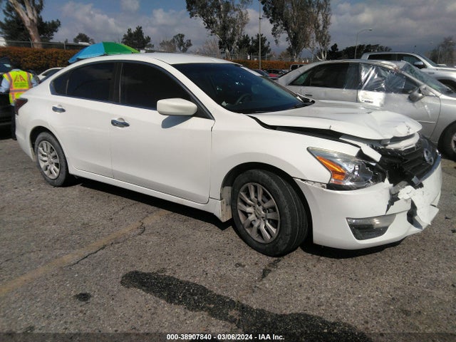 Nissan Altima 2.5 S 2015 1N4AL3AP7FC443915 главное изображение