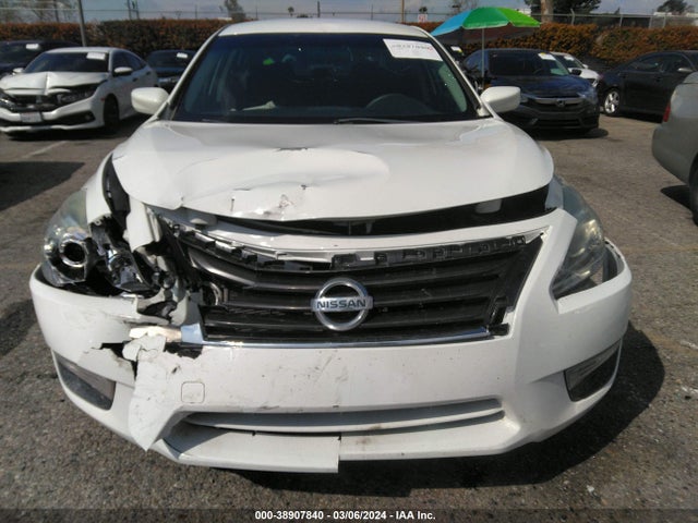 Nissan Altima 2.5 S 2015 1N4AL3AP7FC443915 Image 13