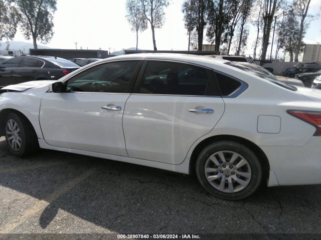 Nissan Altima 2.5 S 2015 1N4AL3AP7FC443915 Image 15
