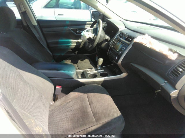 Nissan Altima 2.5 S 2015 1N4AL3AP7FC443915 Image 5