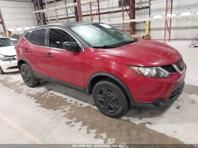 Nissan Rogue Sport S 2018 JN1BJ1CR4JW263082 головне зображення