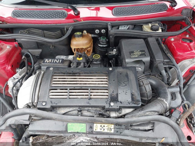2006 MINI COOPER S WMWRH33546TF89070 Photo 9