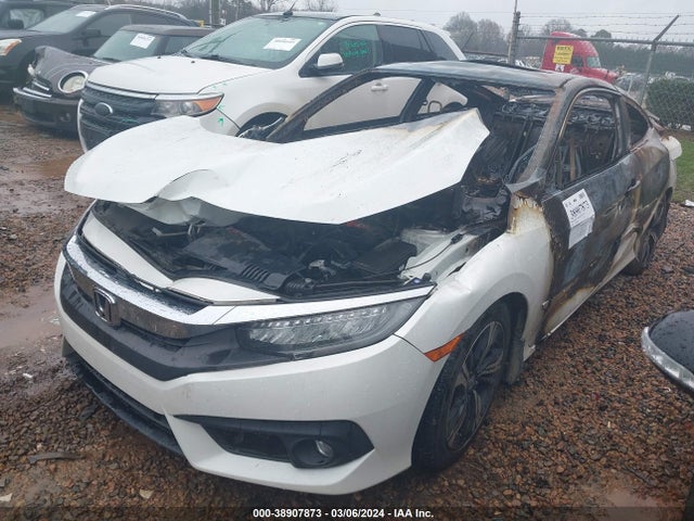 Honda Civic Touring 2018 2HGFC3B98JH353194 Image 2