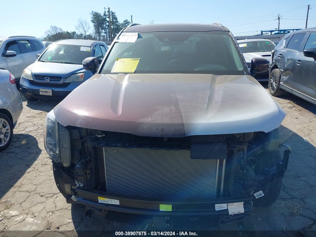 KIA Telluride S 2020 5XYP64HC7LG004645 Image 12