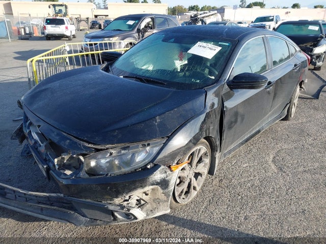 Honda Civic Sport 2019 2HGFC2F84KH533317 Image 2