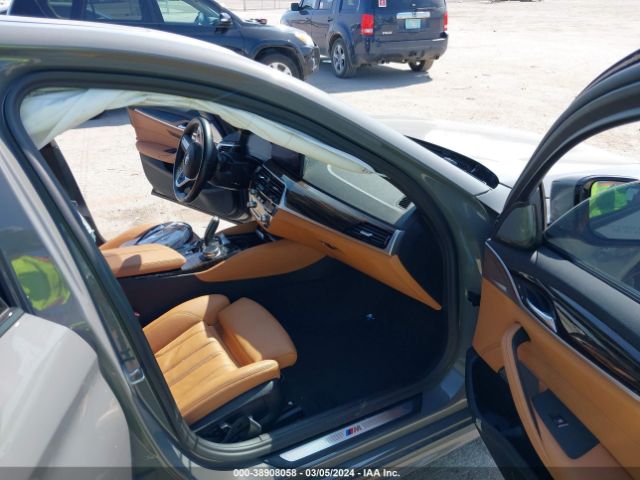 WBA53BH05MCF08515 BMW 530I