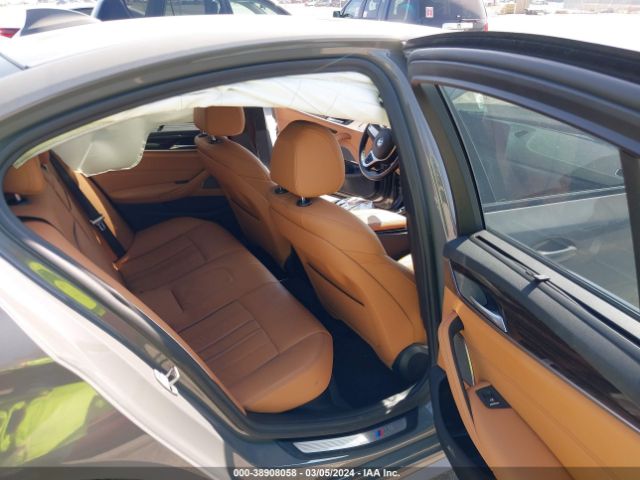 WBA53BH05MCF08515 BMW 530I
