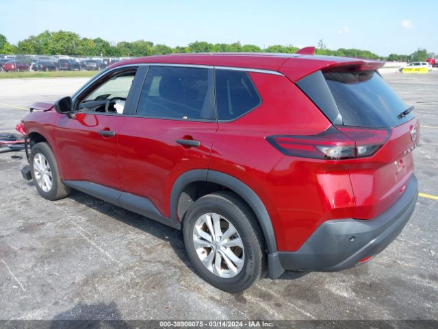 5N1AT3AA4MC823955 Nissan Rogue S Fwd