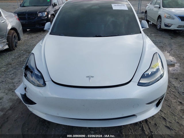 Tesla Model 3 Long Range/mid Range 2018 5YJ3E1EA1JF014899 Image 10