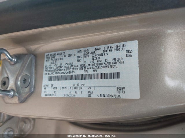5LMCJ1C9XHUL62635 Lincoln Mkc Premiere