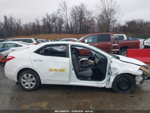 Toyota COROLLA LE 2018 2T1BURHE5JC070957 Image 14