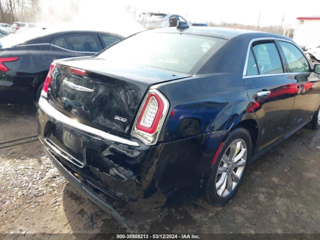 2C3CCAKG8JH268686 Chrysler 300 Limited Awd