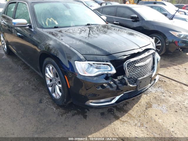 2C3CCAKG8JH268686 Chrysler 300 Limited Awd