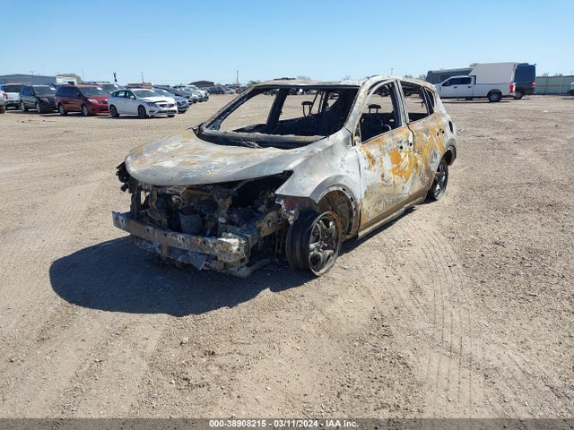 Toyota RAV4 LE 2016 2T3ZFREV2GW298040 Image 2