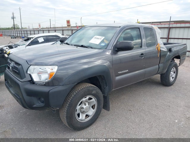 Toyota Tacoma Prerunner Access Cab 2015 5TFTX4GN7FX037659 Image 2