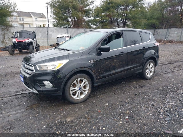 Ford ESCAPE SE 2017 1FMCU9GD2HUA97992 Image 2